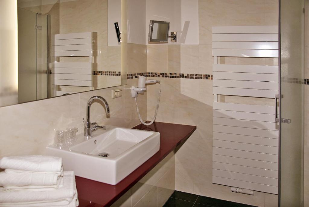 Aparthotel Saatmann Garni Ahrenshoop Room photo