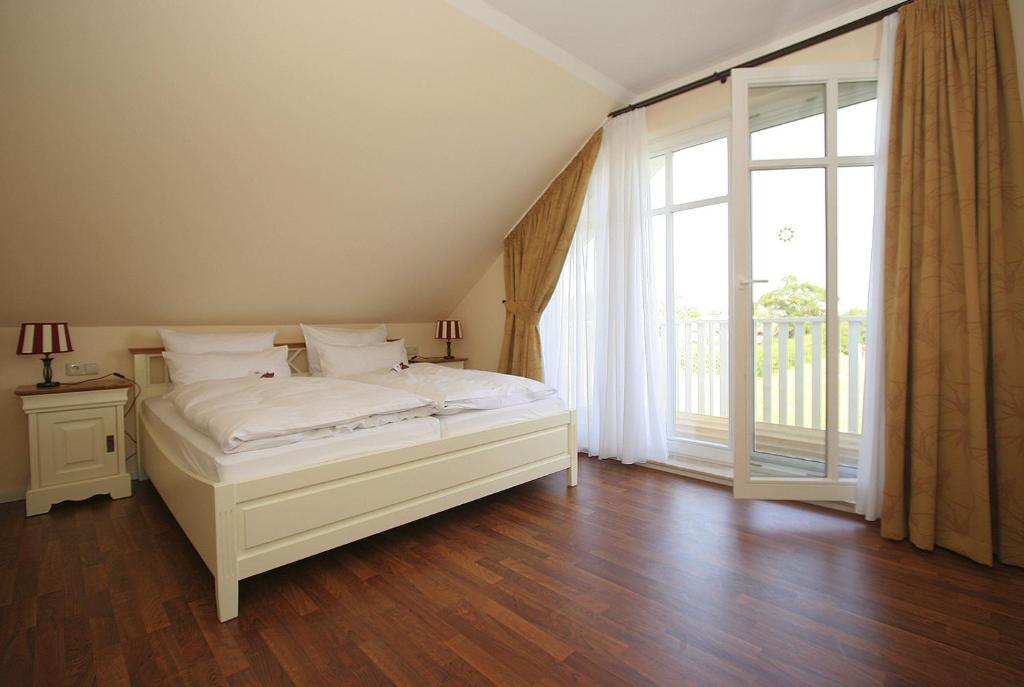 Aparthotel Saatmann Garni Ahrenshoop Room photo