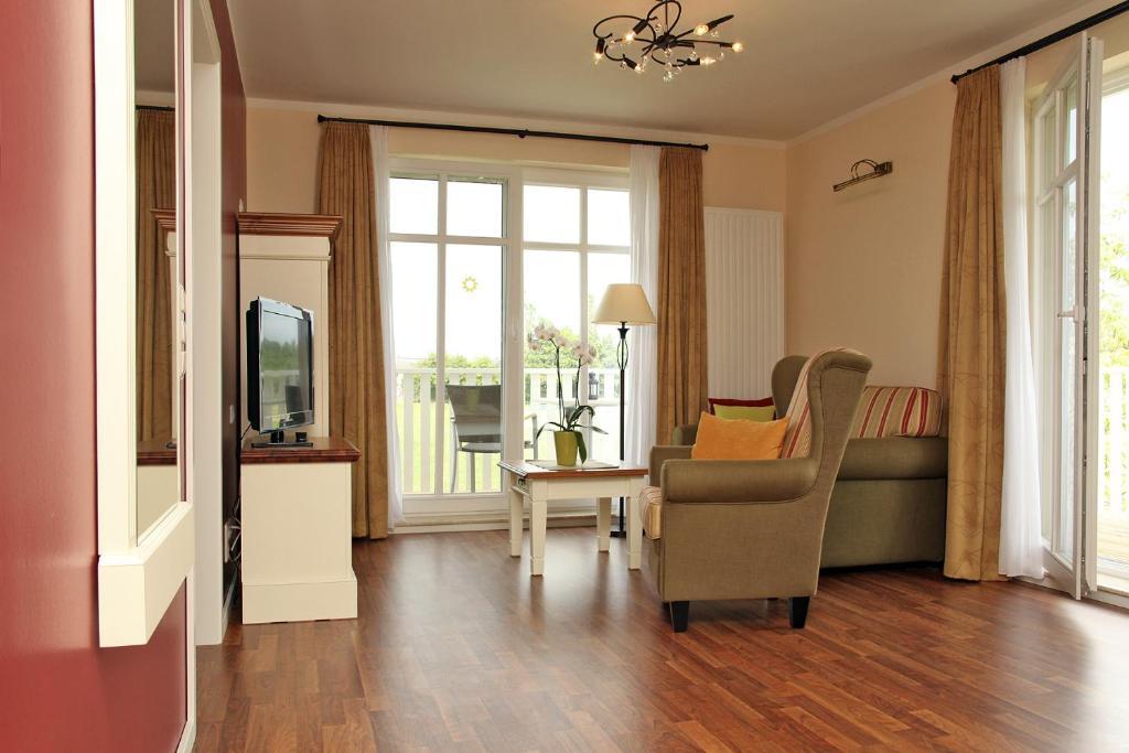 Aparthotel Saatmann Garni Ahrenshoop Exterior photo